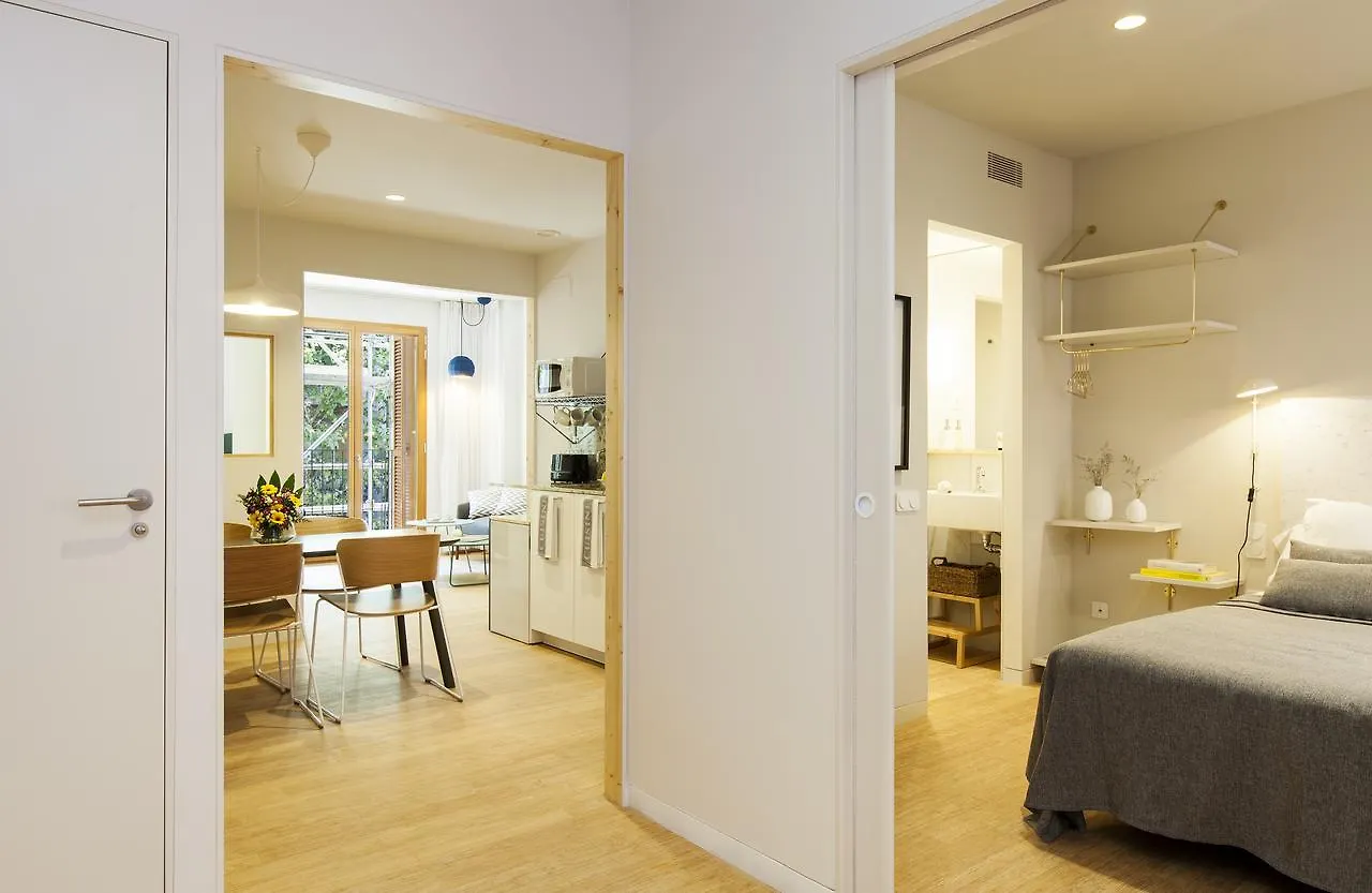 Aspasios Garden Apartments Barcelona 0*,